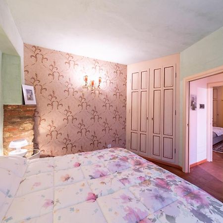 Le Chateau Franciacorta - By Host4U Appartement Colombaro  Buitenkant foto