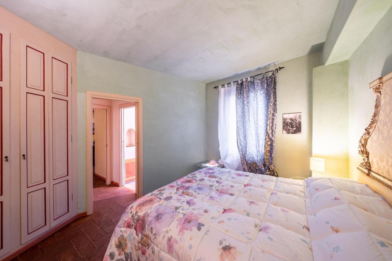 Le Chateau Franciacorta - By Host4U Appartement Colombaro  Buitenkant foto