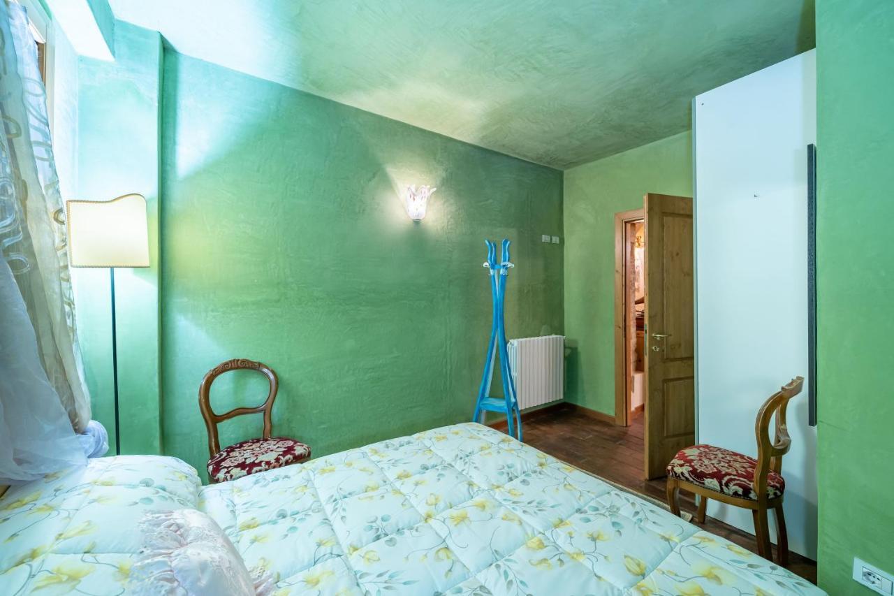 Le Chateau Franciacorta - By Host4U Appartement Colombaro  Buitenkant foto