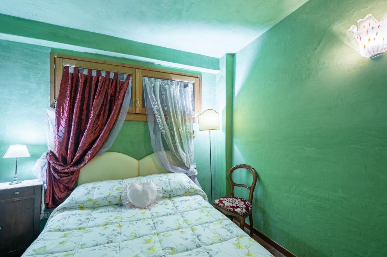 Le Chateau Franciacorta - By Host4U Appartement Colombaro  Buitenkant foto